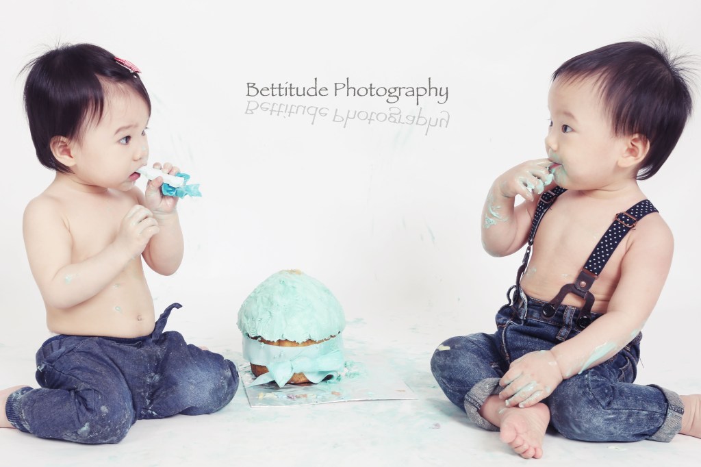 Cake Smash Photography for Baby Twins Natalie &&nbsp;Brandon